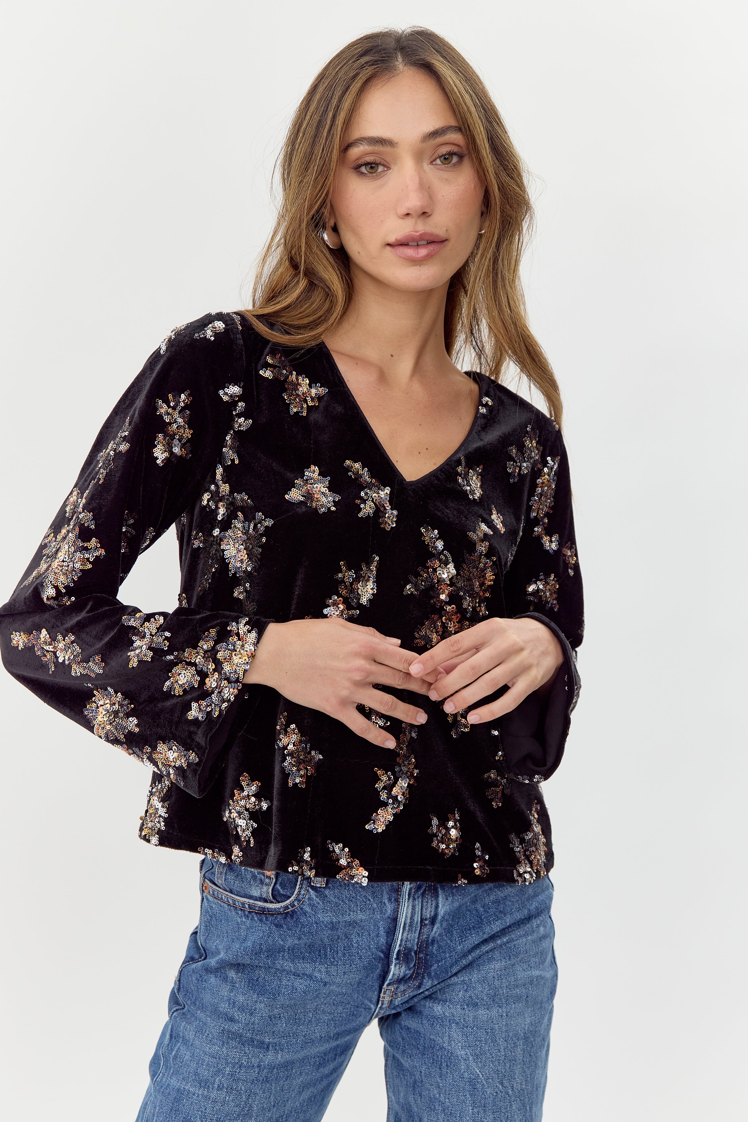 Lendi Sequined Velvet Blouse w/Tie Back