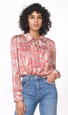 Allison Peter Pan Collared Blouse